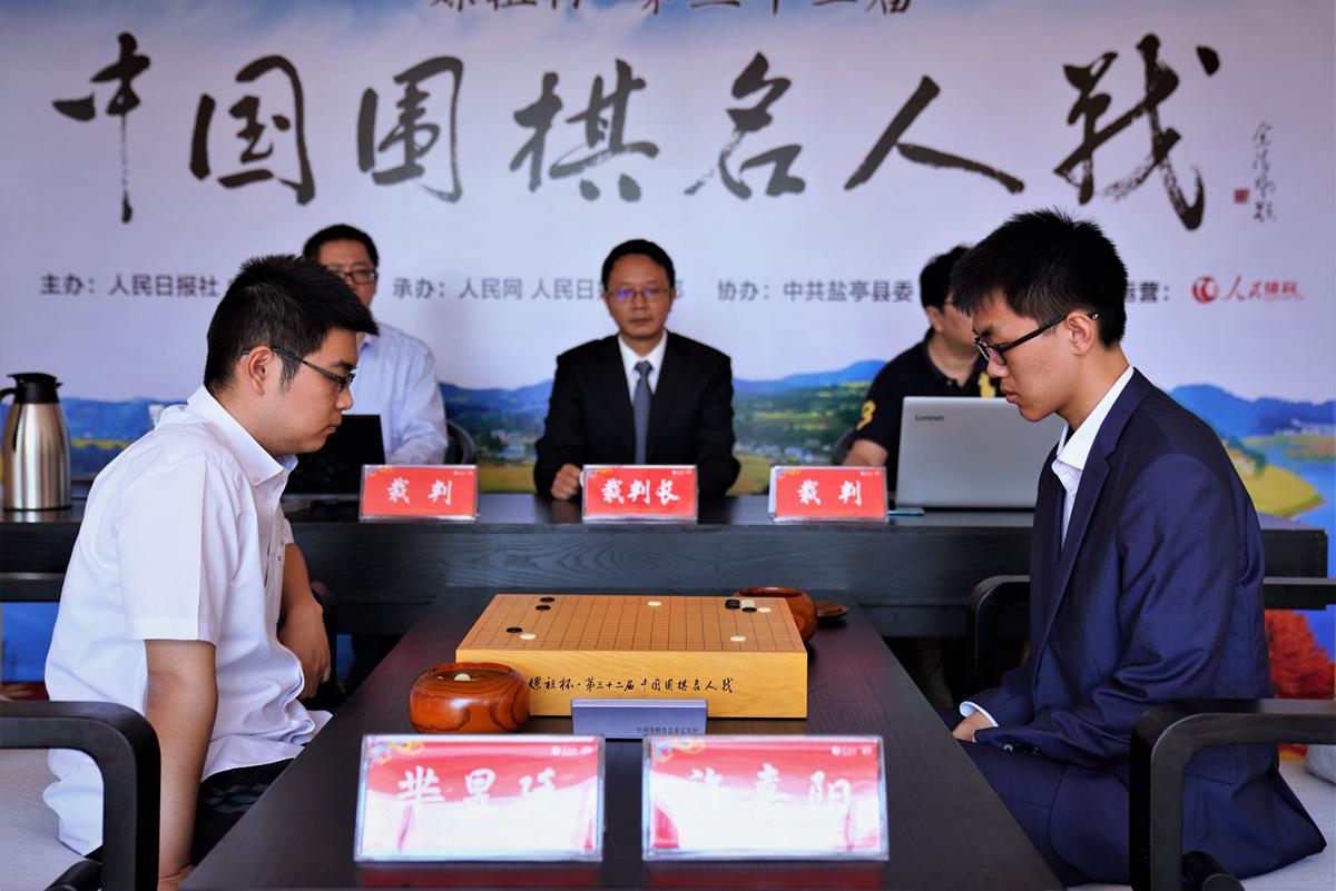 圍棋賽場(chǎng)風(fēng)云再起，中日頂尖棋手競(jìng)相綻放光彩